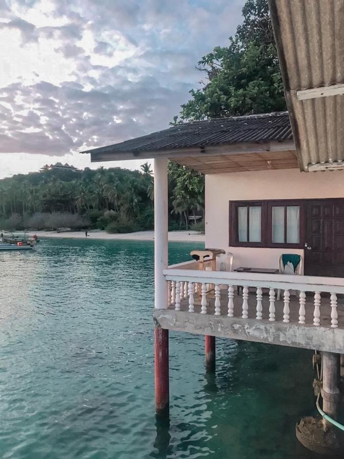 Rocky Resort Tau-sziget Kültér fotó